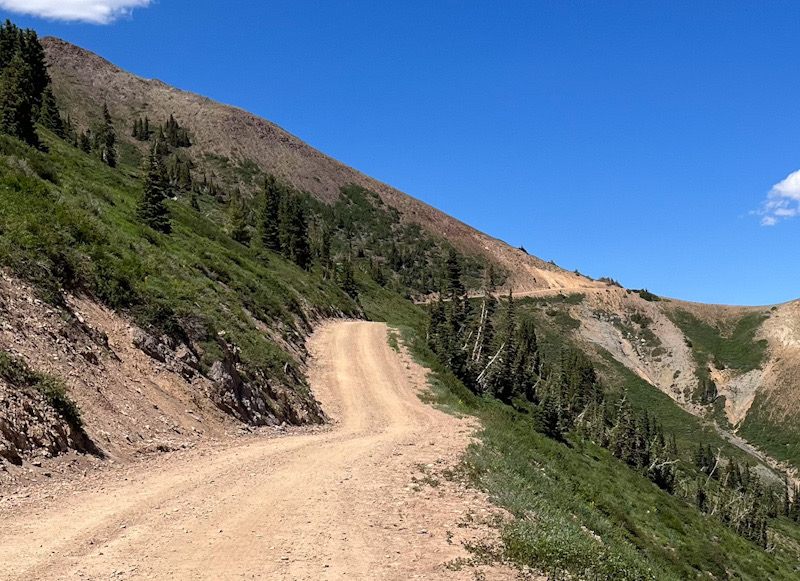 Paiute Trail mountain road